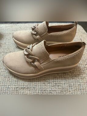 Neutral Taupe Platform Slip-On Loafer